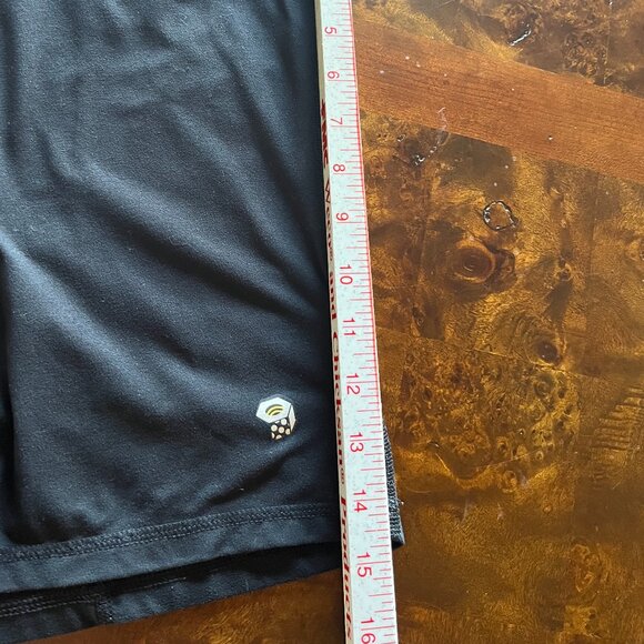 Mountain Hardwear Women's Long Sleeve Black T with hood Size Medium - Picture 6 of 11